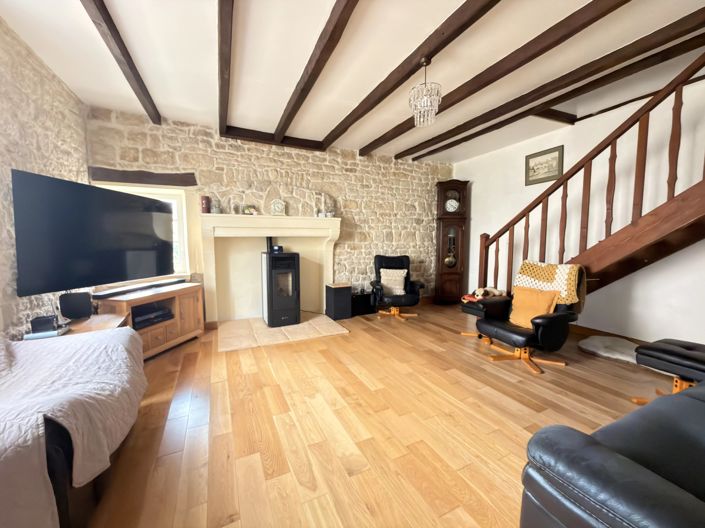 Image No.3-3 Bed House for sale