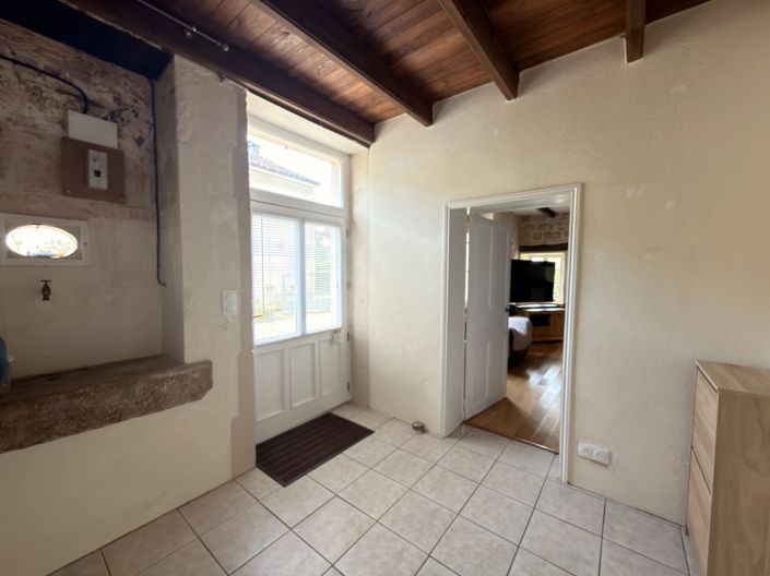 Image No.7-3 Bed House for sale