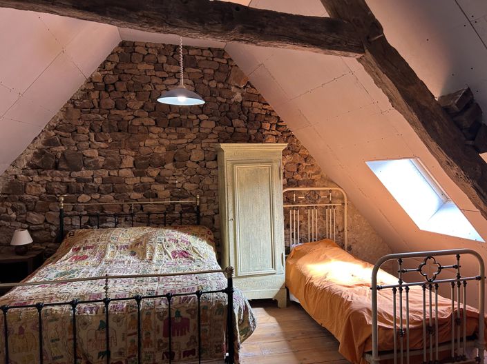 Image No.7-4 Bed House for sale