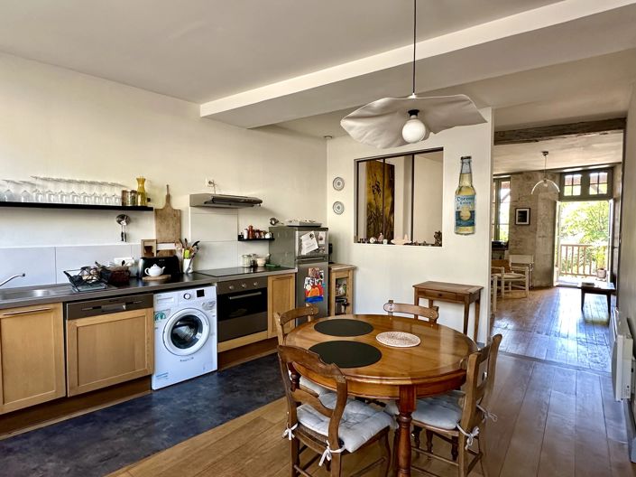 Image No.6-2 Bed House for sale