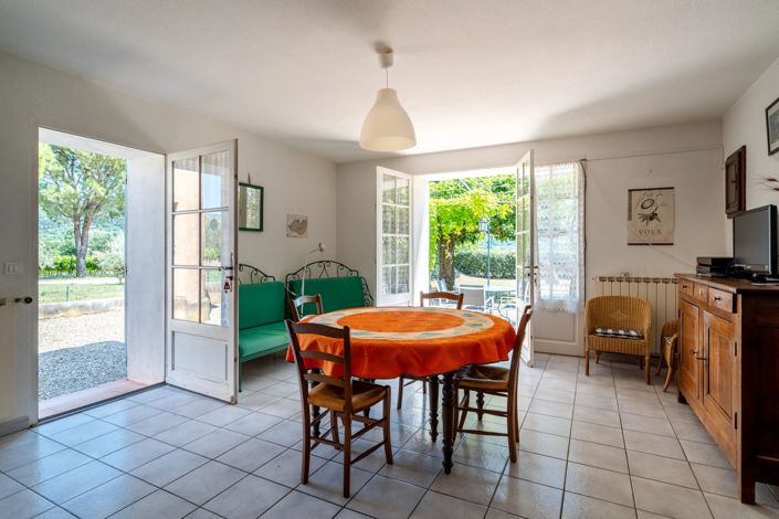 Image No.6-House for sale