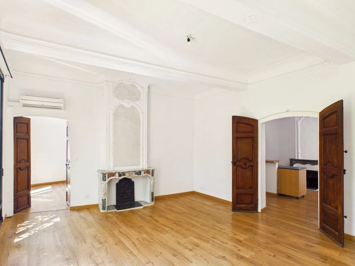 Image No.5-2 Bed Property for sale