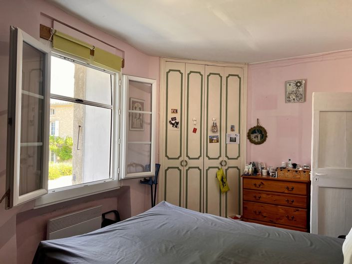 Image No.6-5 Bed Village House for sale