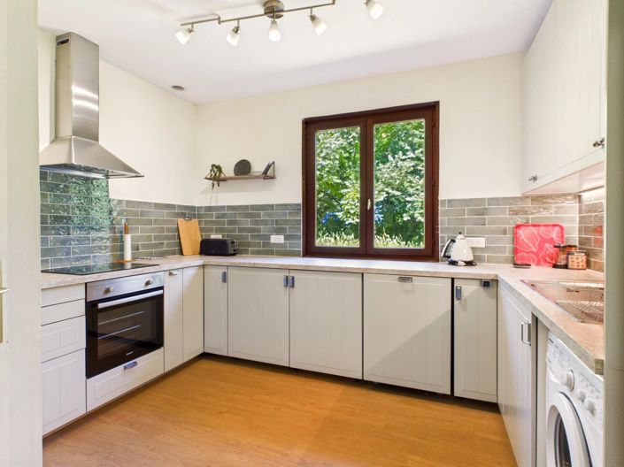 Image No.4-3 Bed House for sale
