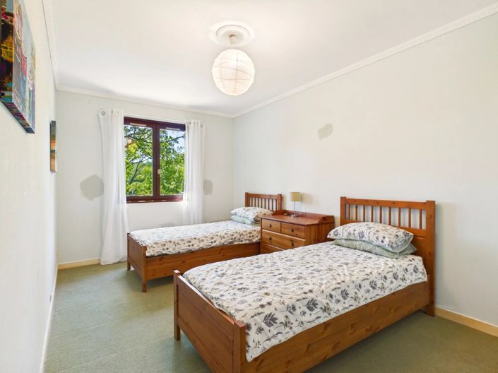 Image No.6-3 Bed House for sale