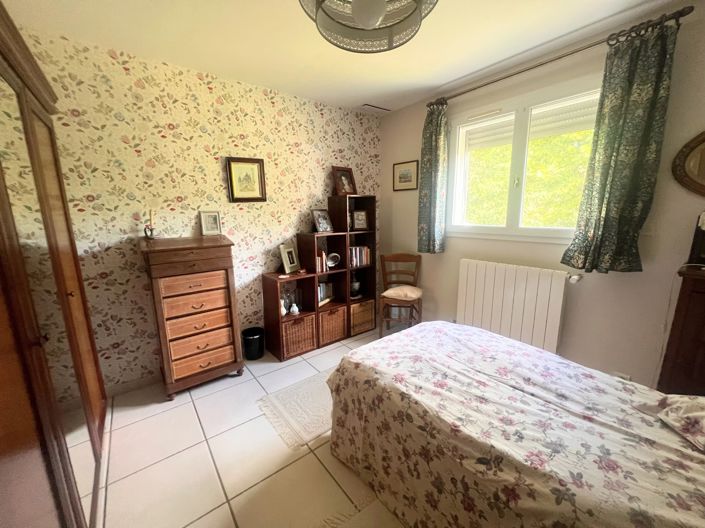 Image No.9-4 Bed House for sale