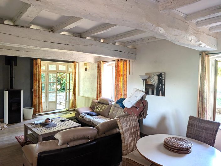Image No.10-10 Bed House for sale