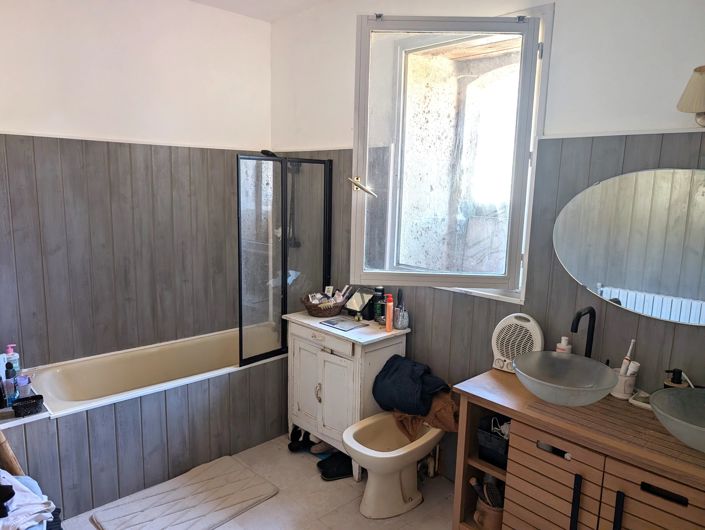 Image No.15-10 Bed House for sale