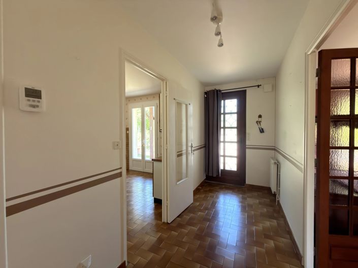 Image No.6-3 Bed House for sale
