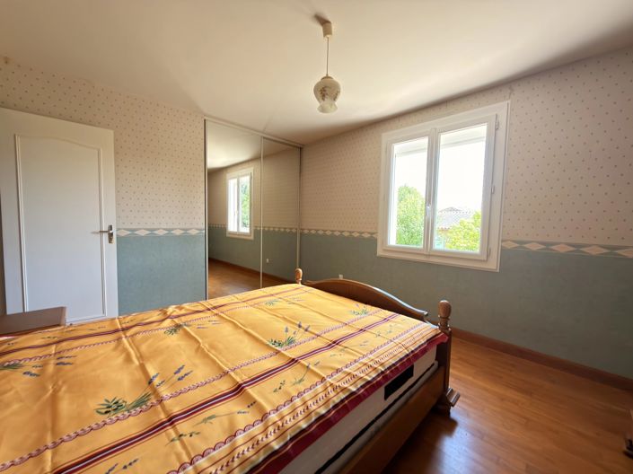 Image No.8-3 Bed House for sale