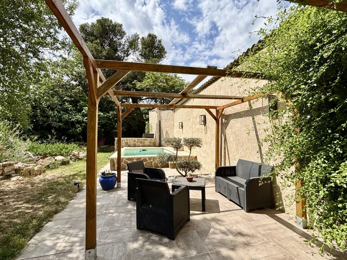 Image No.14-4 Bed House for sale