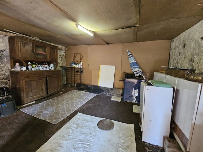 Image No.7-2 Bed House for sale