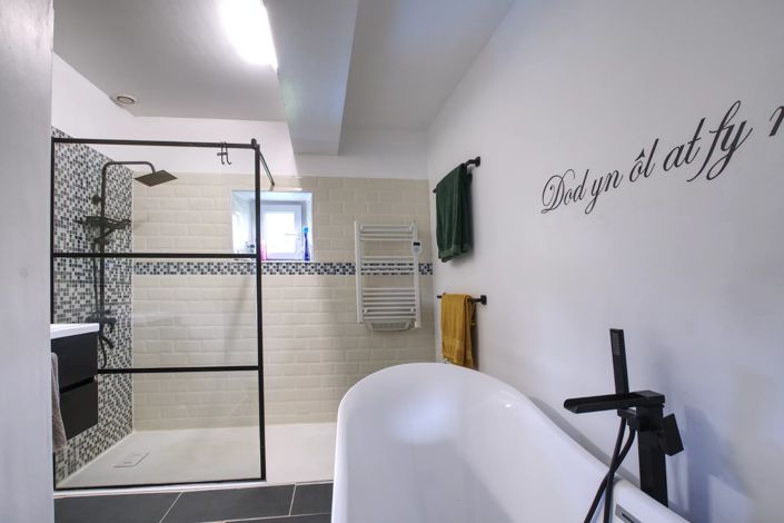 Image No.11-9 Bed House for sale