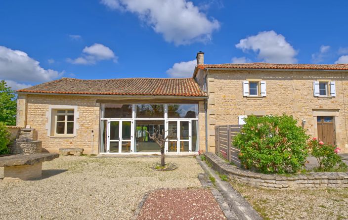 Image No.14-9 Bed House for sale