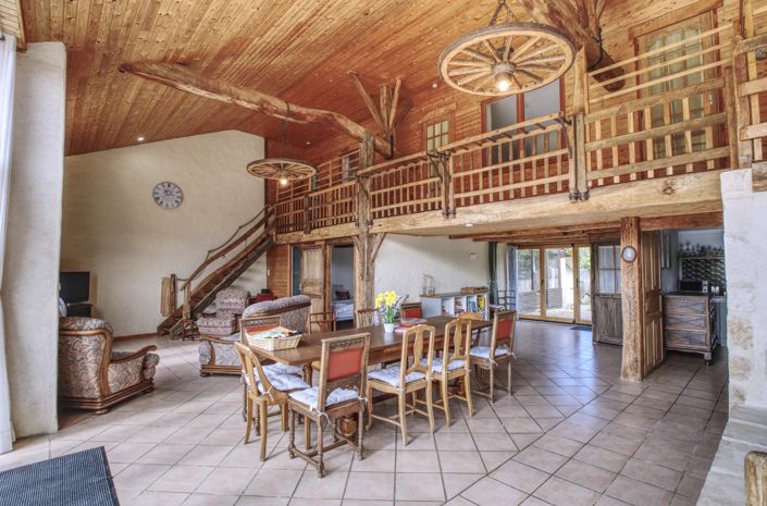 Image No.4-9 Bed House for sale