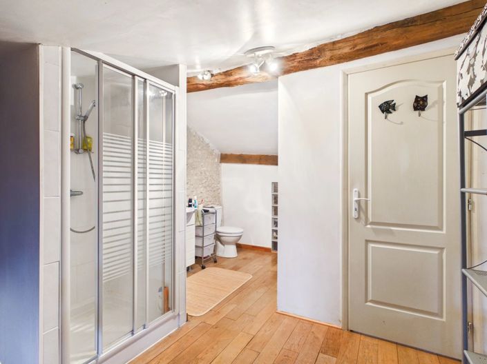 Image No.6-4 Bed House for sale