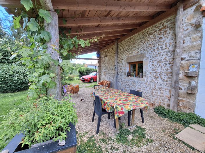 Image No.15-3 Bed House for sale