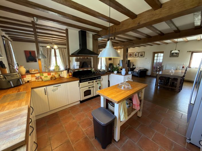 Image No.4-4 Bed House for sale