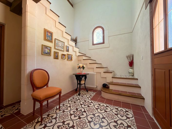 Image No.6-4 Bed House for sale