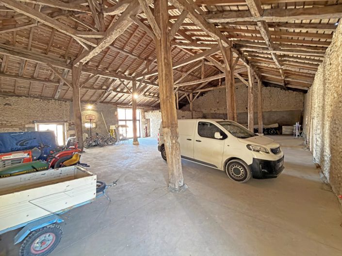 Image No.12-4 Bed House for sale