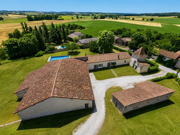 Image No.15-4 Bed House for sale