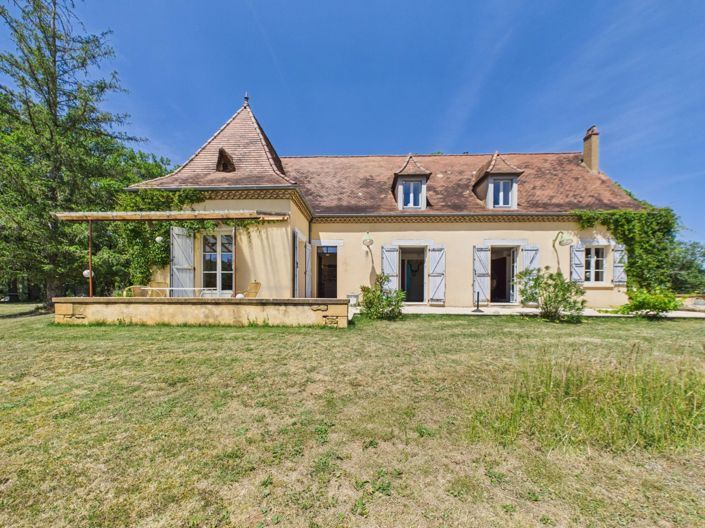 Image No.2-6 Bed House for sale