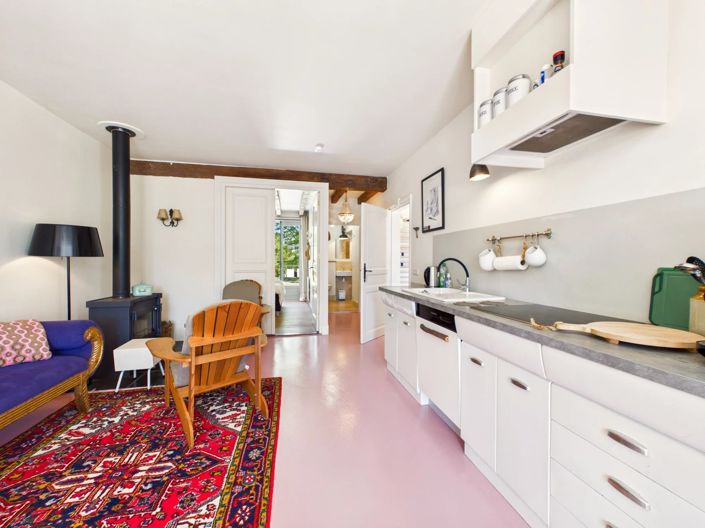 Image No.7-6 Bed House for sale