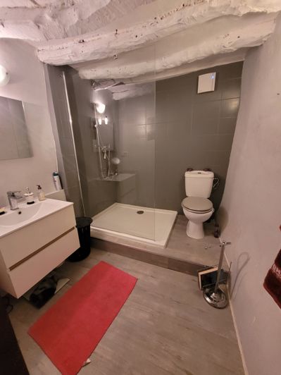 Image No.8-2 Bed House for sale