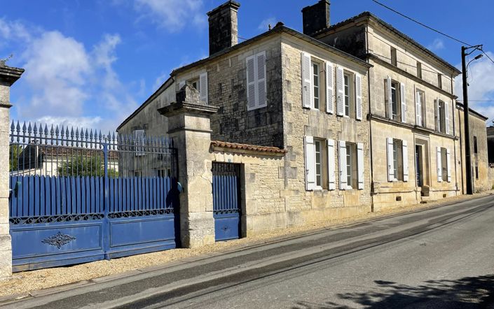 Image No.2-5 Bed House for sale