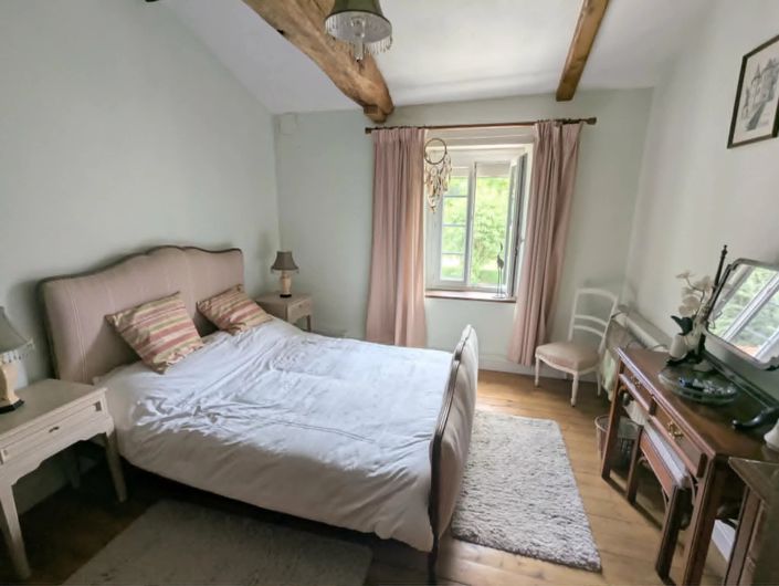 Image No.11-3 Bed House for sale