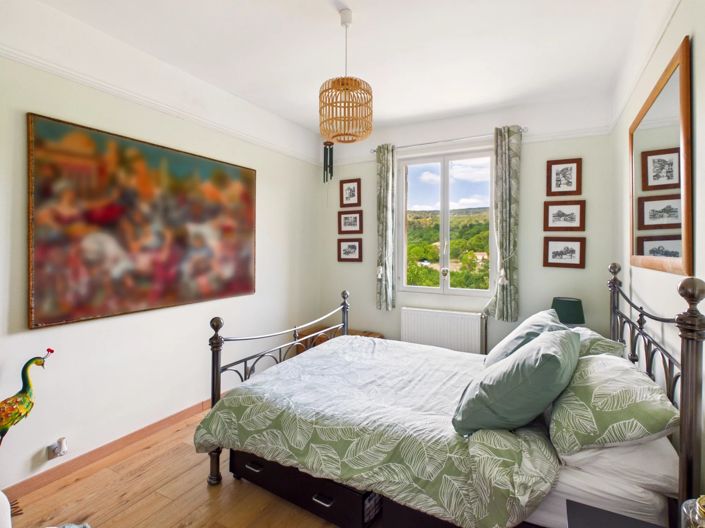 Image No.9-4 Bed House for sale