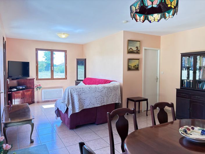 Image No.6-2 Bed House for sale