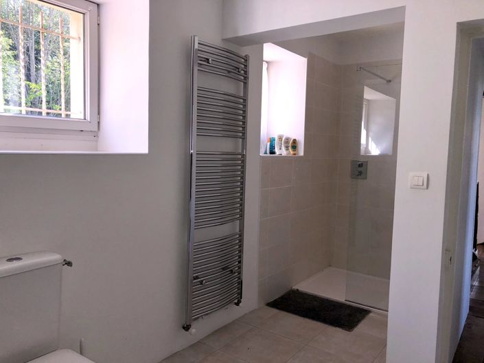 Image No.10-5 Bed House for sale