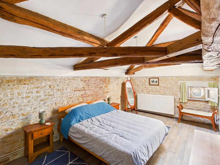 Image No.12-4 Bed House for sale
