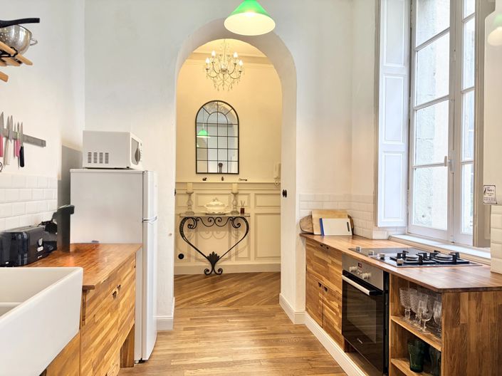 Image No.4-2 Bed Property for sale