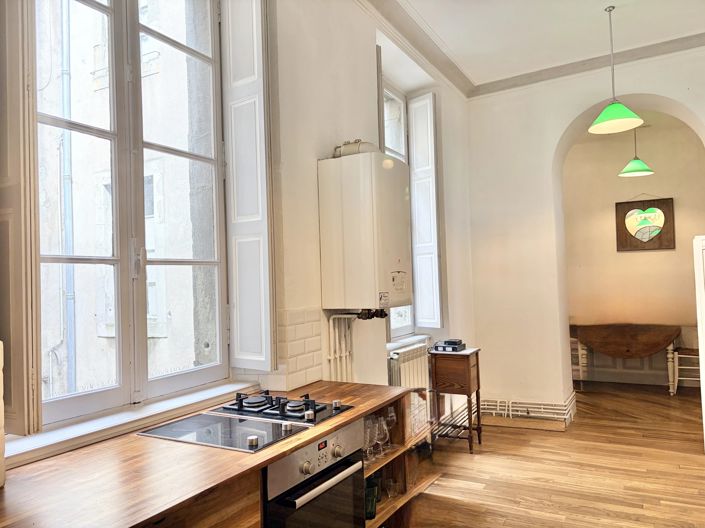 Image No.7-2 Bed Property for sale