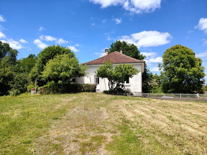 Image No.2-Maison de 4 chambres à vendre à Piegut-Pluviers
