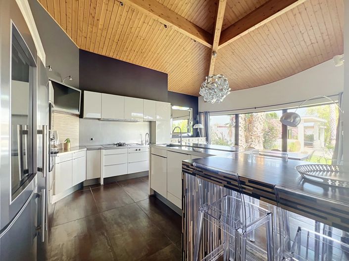 Image No.7-4 Bed House for sale