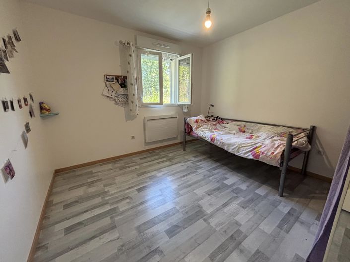 Image No.9-4 Bed House for sale