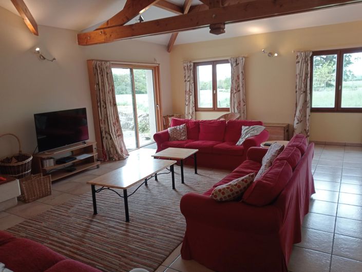 Image No.8-9 Bed Farmhouse for sale