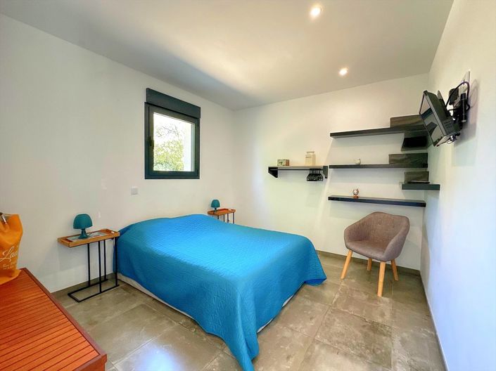 Image No.11-Maison de 9 chambres à vendre à Régusse