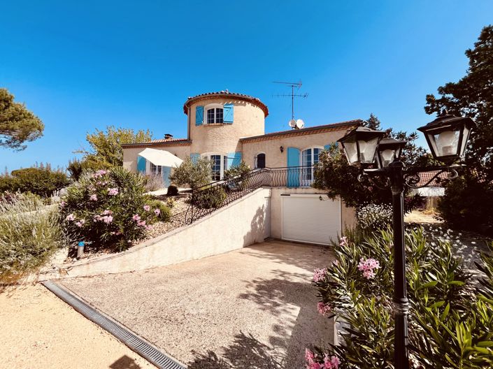 Image No.14-3 Bed House for sale