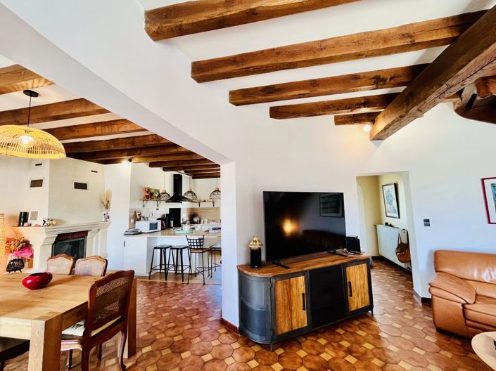 Image No.3-3 Bed House for sale