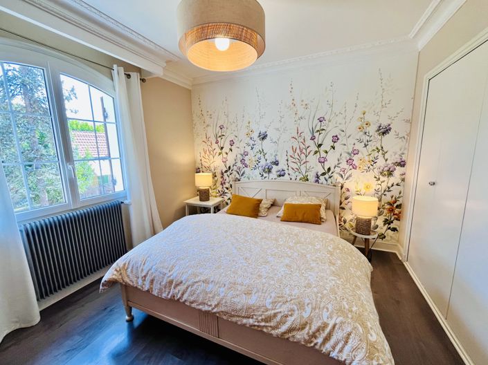 Image No.7-3 Bed House for sale
