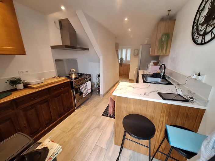 Image No.4-2 Bed House for sale