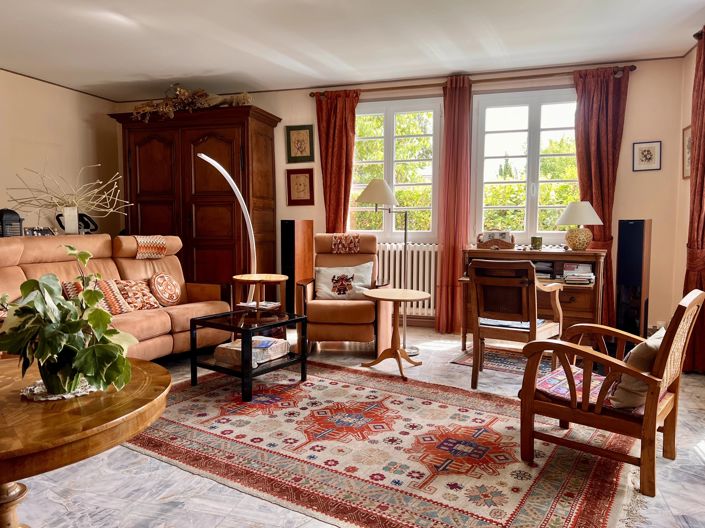 Image No.12-3 Bed House for sale
