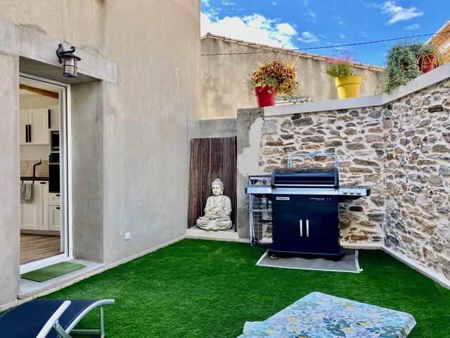 Image No.3-4 Bed House for sale