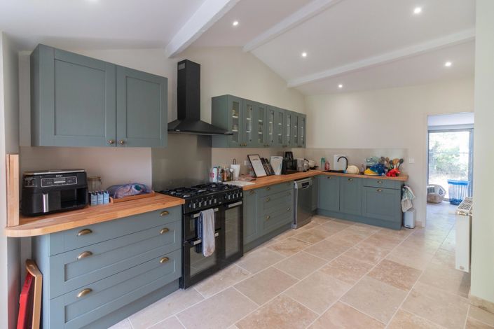 Image No.5-4 Bed House for sale