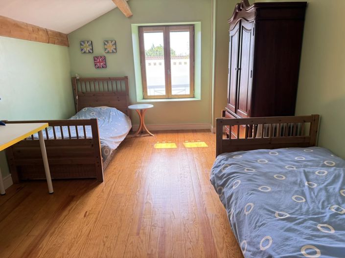 Image No.12-5 Bed House for sale