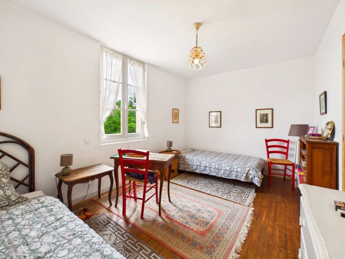 Image No.7-3 Bed Village House for sale